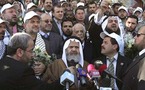 متعظاً بزميله في تونس ملك الأردن يجري مشاورات لاحتواء الاستياء الشعبي