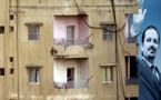 كاتبان سعوديان ينتقدان سعد الحريري ويتهمان معسكره باستنساخ أسلوب حزب الله