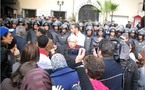 اشتباكات شرطة ومتظاهرين بالقاهرة والسويس واعتقال العشرات باليوم الثاني للغضب المصري