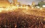 سويسرا تجمد أرصدة مبارك والمقربين منه و متظاهرو "التحرير" يطالبون بمحاكمته