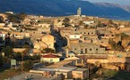 هنا المناطق المحررة  ..."إذاعة طبرق الحرة" تشق طريقا لحرية الصحافة في ليبيا