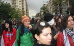 آلاف اللبنانيين يلتحقون بإخوانهم العرب معلنين بدء الثورة لتغيير النظام الطائفي 