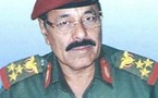 اللواء علي الأحمر: لا أسعى للسلطة وأتخوف من استخدام صالح للقاعدة للبقاء بالحكم