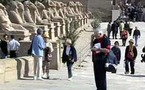 قطاع السياحة بمصر التي يزورها 15 مليون سائح سنوياً خسر ملياري دولار منذ الثورة
