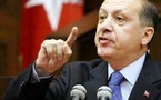 تركيا لم تدع بعد لتنحي الأسد لكن علامات التوتر بدأت بالظهور بين البلدين