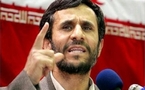 خامنئي يدعم احمدي نجاد ويدعو الى وضع حد للازمة السياسية في البلاد