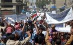 مقتل متظاهرين في ريف دمشق و إعتقالات وإقامة حواجز على مشارف حماة
