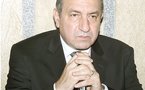 عصام شرف يشكل وزارة جديدة و يختار محمد كامل عمرو وزيرا للخارجية المصرية 