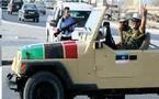 سقوط حي تاجوراء، في ضواحي طرابلس في ايدي الثوار بعدما وصلوا اليها بحرا والقذافي يهاجم