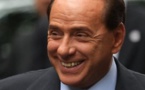 برلسكوني: حكومة من يمين الوسط أو انتخابات