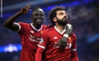 ماني وصلاح يقودان ليفربول للانفراد بصدارة الدوري الإنجليزي