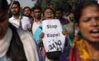احتجاج الآلاف بعد اغتصاب طالبة جامعية في بنجلاديش