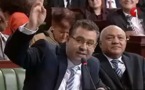 نائب يدعو رئيس تونس للاستقالة بعد اتهام مستشاره للجيش بالخيانة