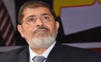 مرسي يعين عشرة محافظين جدد نصفهم من جماعة الاخوان