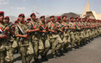 الرئيس اليمني يقرر هيكلة الجيش ويبعد مقربين من علي صالح