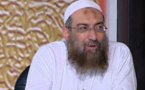 شيخ سلفي مصري يكشف في شريط فيديو كواليس "اسلمة" الدستور