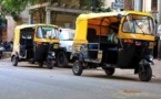 اصحاب سيارات التاكسي في تونس يحذرون الحكومة من استيراد 20 الف "تكتك"