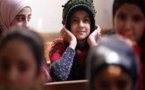 في حلب مدارس اقيمت على عجل لمساعدة الاطفال على نسيان الحرب