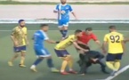 الدوري السوري.. مشجع يقتحم الملعب ويعتدي على الحكم 