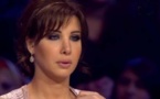 نانسي عجرم تبكي على الهواء وراغب علامة يتمسك بفتاتين من مواهب أراب آيدل