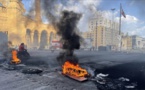 "إثنين الغضب".. محتجون يقطعون الطرق في أنحاء لبنان