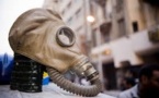 السوريون يصنعون أقنعة واقية من الغازات تحسباً لاستخدام الاسلحة الكيميائية