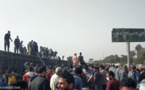  اكثر من مئة مصاب في حادث قطار انقلبت عرباته امام قرية بالقليوبية