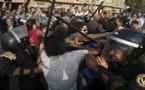 اصابة 26 مصريا في صدامات خلال احتجاجات على تعيين محافظين منتمين للاخوان