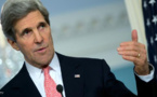 كيري يمدد مهمته لاحياء مفاوضات السلام في الشرق الاوسط يوما واحدا