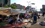 تعايش هش في حي رابعة العدوية القاهري بين المتظاهرين والسكان