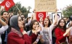 المعارضة التونسية تتمسك بمطالبها وترفض الحوار مع حركة النهضة الاسلامية