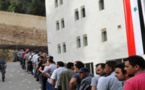 سفارة النظام السوري في لبنان تعتقل خمسة شبان من درعا