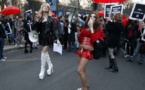 مظاهرة لمومسات فرنسا للاحتجاج على مشروع قانون يجرم زبائن الدعارة