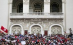  معارضون بينهم المرزوقي يُضربون عن الطعام احتجاجا على الانقلاب