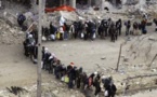 آخر مسلحي المعارضة غادروا و المدنيون يدخلون بالمئات الي حمص