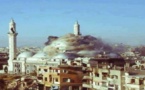 اهالي حمص يعودون الى مدينتهم القديمة لتفقد منازلهم المدمرة
