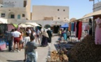 التونسيون في حالة خوف من ارتفاع وتيرة الأسعار وخطر رفع الدعم