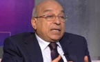 السماح للكاتب المصري فهمي هويدي بالسفر بعد ثلاثة اسابيع من منعه