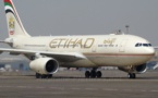 طيران الاتحاد تكشف عن اول طائرتين لديها من طراز ايرباص ايه 380 وبوينغ 787