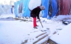 شتاء لبنان القارس يقض مضاجع وخيام اللاجئين السوريين 
