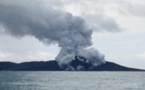 ثوران بركان في المحيط الهادئ يكون جزيرة جديدة