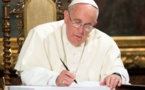 البابا: إغماض العيون وصم الآذان تواطؤ مع العبودية