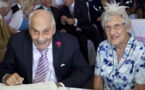 كيربي (103 سنوات) ولاكي (91 عاما) أكبر عروسين في العالم