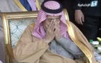 الملك سلمان ينفعل بقصيدة تهدد إيران وتهجو خامنئي