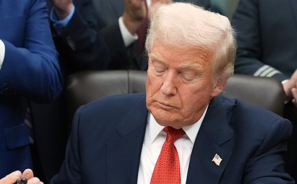 ترامب يلغي قانون قيصرو سوريا تتحرر من العقوبات الأميركية