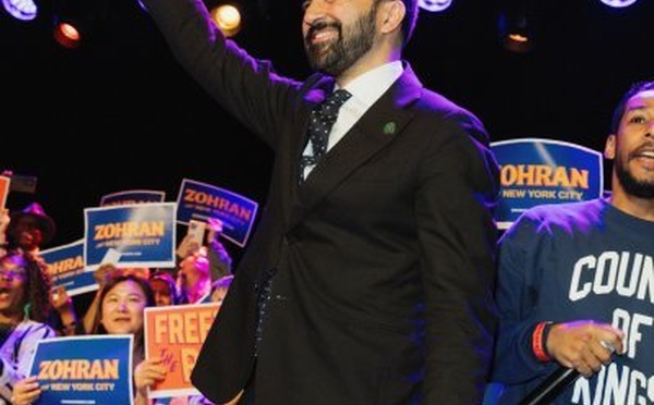 برلماني إيطالي: الظهور الأول لعمدة نيويورك الجديد مدعاة للقلق