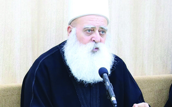 موفق طريف يزعم استمرار «حصار» السويداء